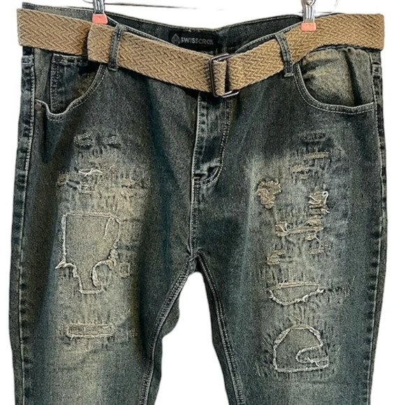 Swiss Cross Men’s Jeans 42/32 Blue Distressed Comes with Belt - Picture 7 of 8